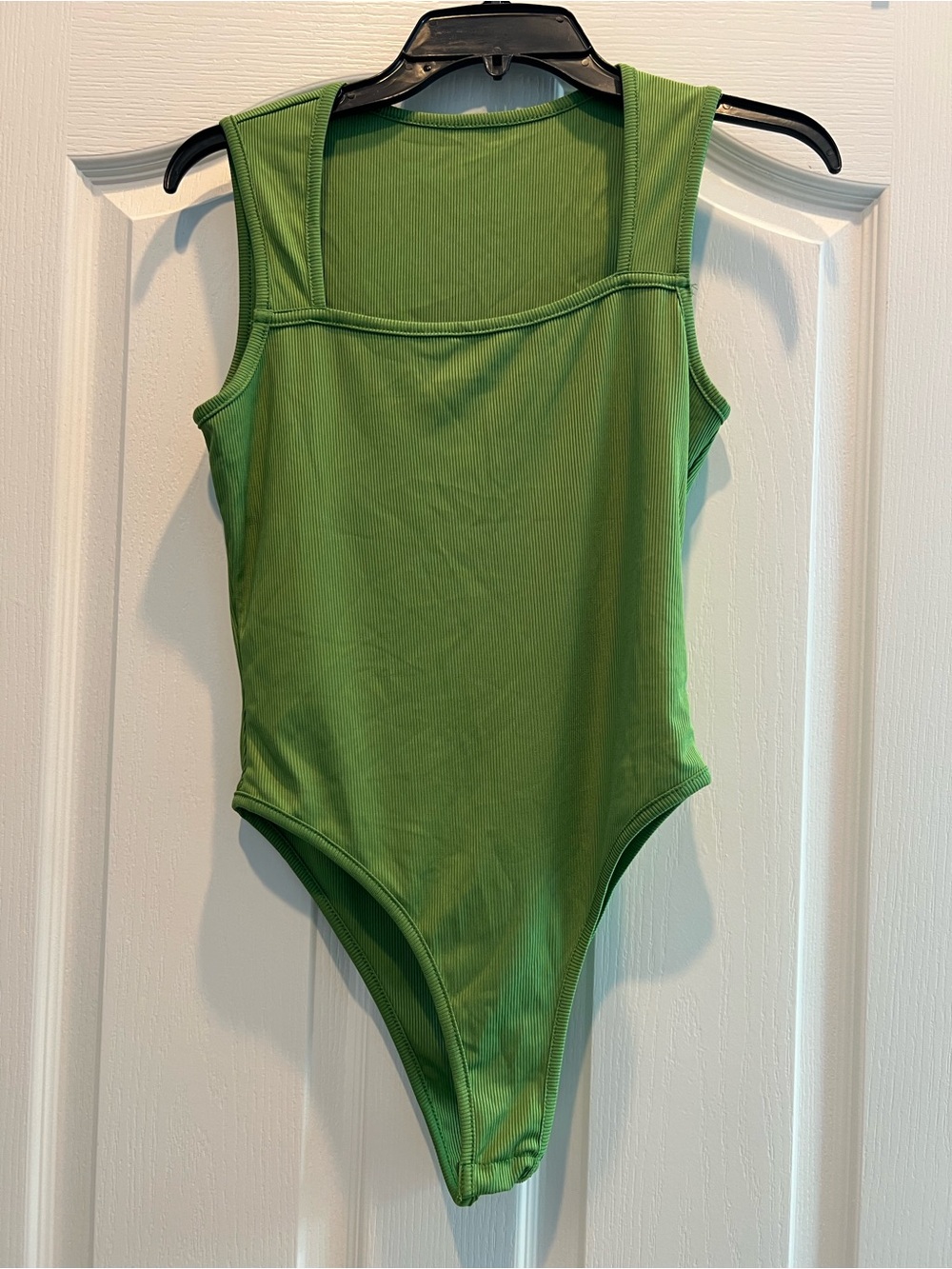 SHEIN Green Ribbed Square Neck Bodysuit